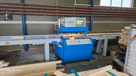 Automatické nastavovanie píly